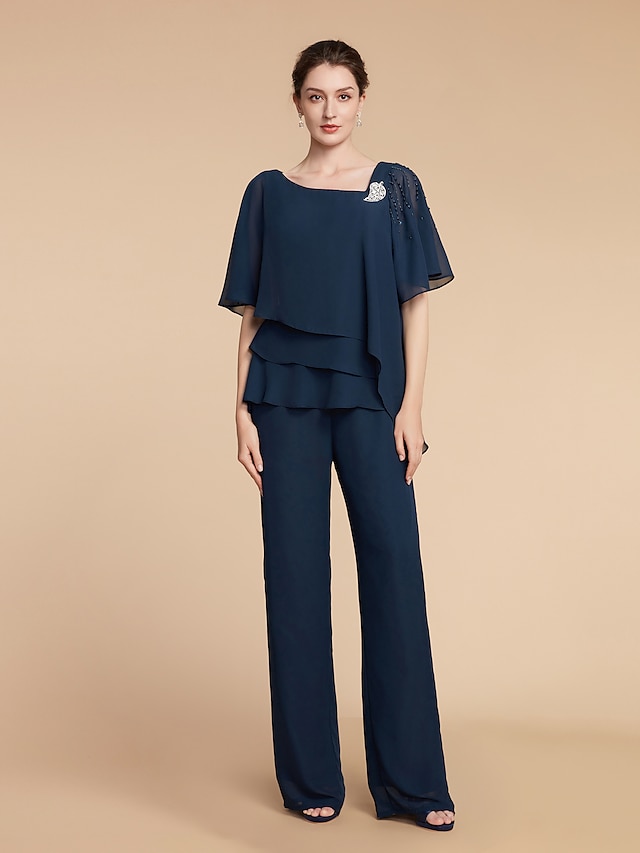  Two Piece Jumpsuit / Pantsuit Mother of the Bride  Formal Wedding Guest Church Elegant Plus Size Bateau Neck Floor Length Chiffon Sleeveless with Beading Cascading Ruffles Crystal Brooch