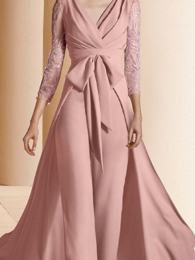 Sheath / Column Mother of the Bride Dress Wedding Guest Elegant V Neck Sweep / Brush Train Chiffon Lace 3/4 Length Sleeve with Ruching Solid Color