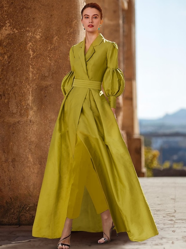  Jumpsuit / Pantsuit Mother of the Bride Dress Wedding Guest Elegant V Neck Floor Length Polyester Long Sleeve with Ruching Solid Color 2024