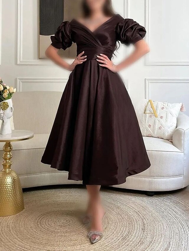 A-Line/Princess Scoop Satin Cocktail Dresses with Bowknot Short Sleeves Tea-Length Formal Dresses