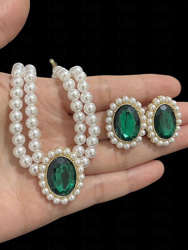  ensemble élégant de collier de perles et de boucles d'oreilles en pierres précieuses vertes – bijoux d'inspiration vintage pour les occasions formelles