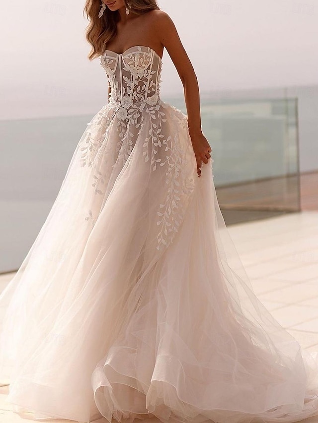  Beach Open Back Formal Wedding Dresses Ball Gown Sweetheart Sleeveless Sweep / Brush Train Tulle Bridal Gowns With Appliques Solid Color 2024