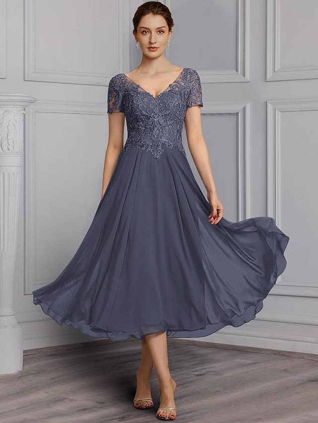  A-Line Mother of the Bride Dress Elegant Plus Size V Neck Tea Length Chiffon Lace Short Sleeve with Pleats Appliques 2024