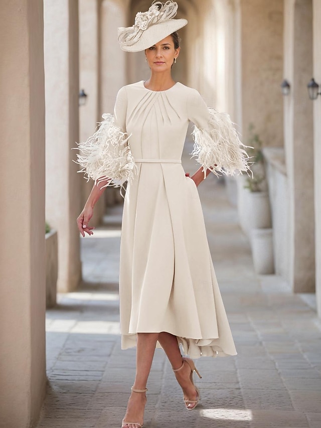  A-Linie Brautmutterkleid Hochzeitsgast Eleganter Juwelenausschnitt Asymmetrisches Stretchgewebe Halbarm mit Feder freie Maßanfertigung