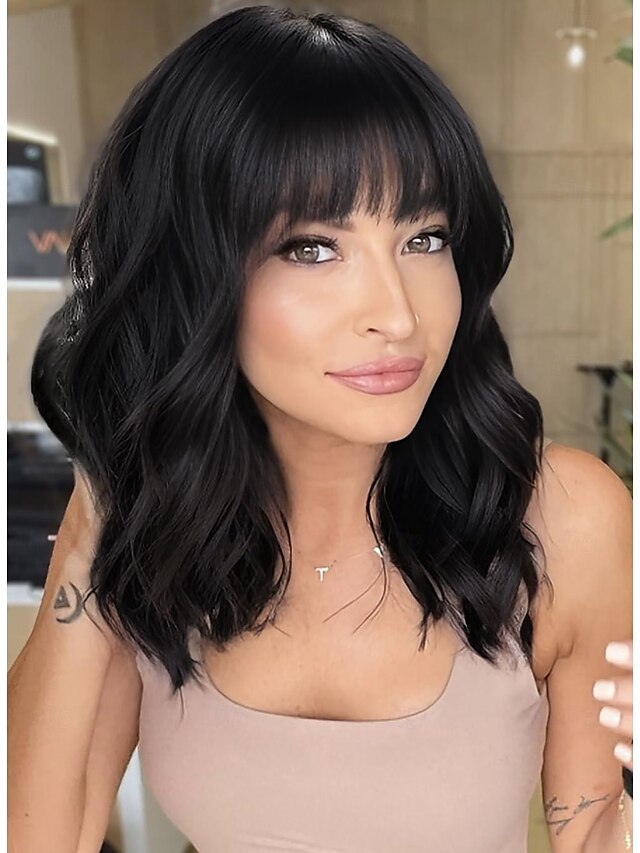  Bob encaracolado peruca sintética curta preta com franja natural olhando fibra resistente ao calor cabelo para mulher