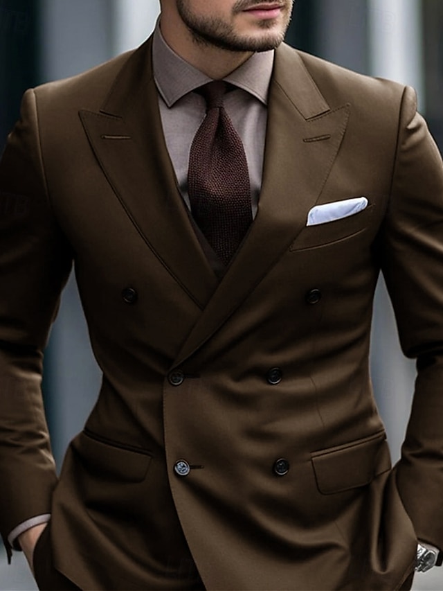  Trajes de Boda para Hombre Trajes de Regreso a Casa Color Sólido Café Ajuste Entallado 2 Piezas Doble Botón Seis botones