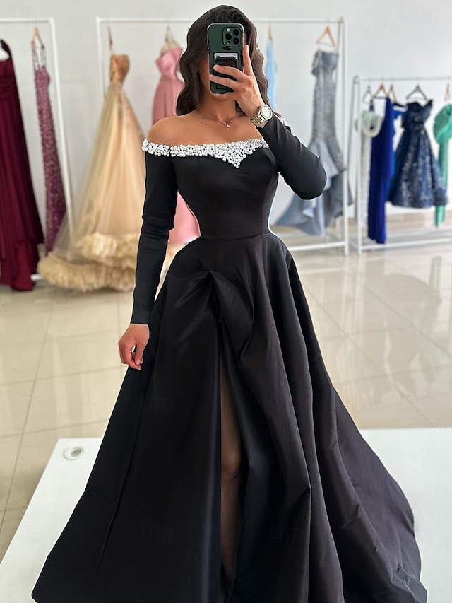  A-Linie Abendkleid Elegantes Kleid Formal Bodenlang Lange Ärmel Off-Shoulder Tasche Satin mit Perlen