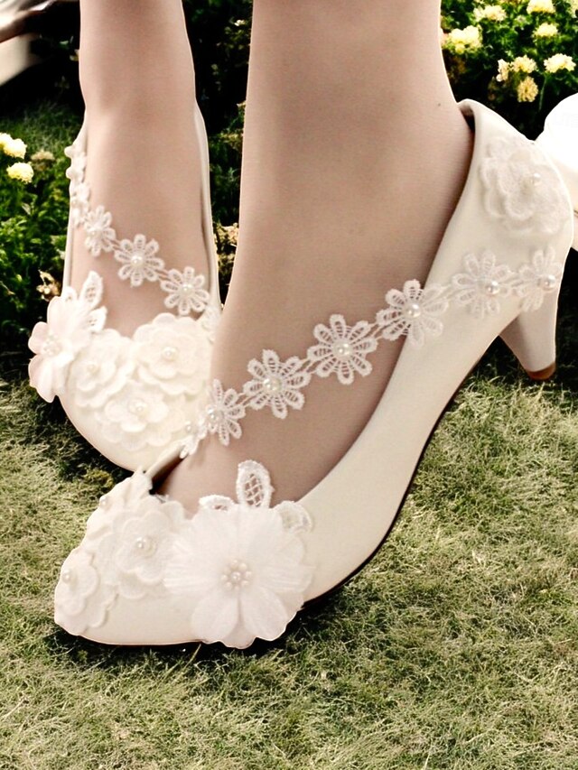 Women's Floral Embellished Wedding Heels – Lace and Pearl Detailed Bridal Shoes with Ankle Strap 8