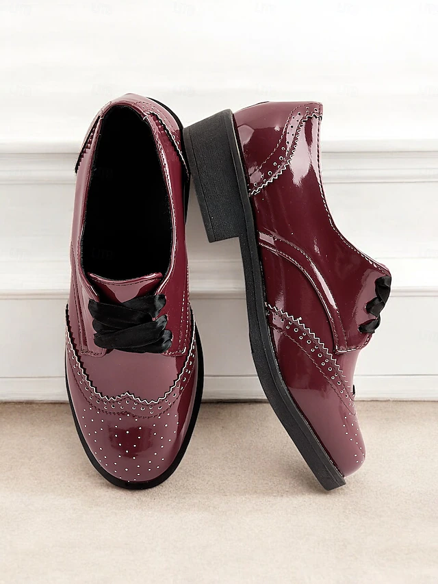 Women's Patent Faux Leather Oxford Shoes – Vintage Style Brogues with Lace-Up Design for Casual and Formal Occasions 9