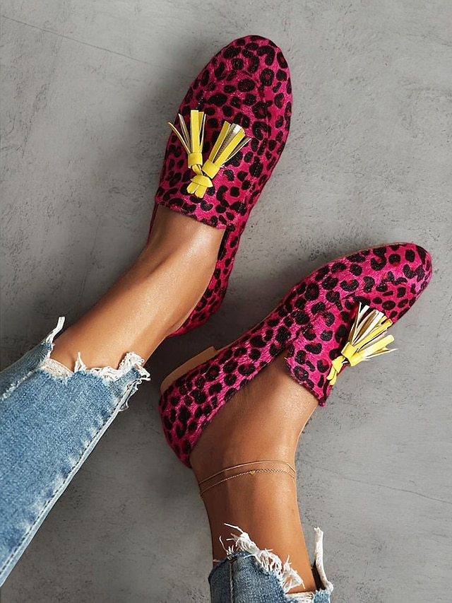  mocassini da donna con stampa leopardata rosa e nappa gialla: scarpe slip-on audaci ed eleganti per un look trendy e di tendenza