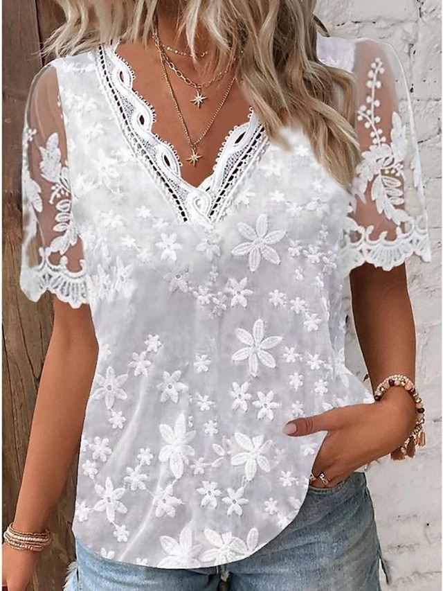  Blouses en dentelle blanche élégante pour femmes blouses ajourées tops réguliers unis décontractés à manches courtes col en V patchwork en dentelle ajustement régulier quotidiens blancs romantiques