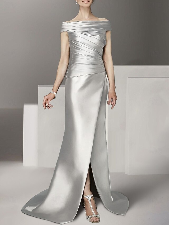 Stylish A Line Halter Neck Sleeveless Keyhole Back Floor Length Mother of the Bride Dress main image 1