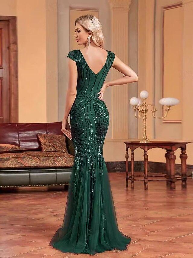 Glitter Halter Mermaid/Trumpet Backless Long Formal Dresses