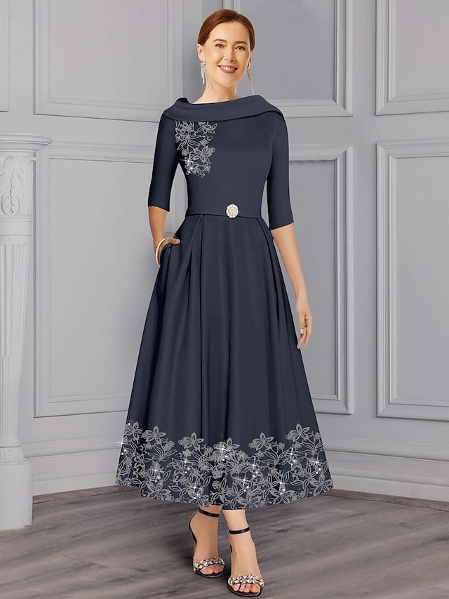  A-Line klänning mor till bruden klänning Elegant enkel V-hals ankle-längd tea-längd satin 3/4-längd ärm med spets rynkad paljetter race day klänning