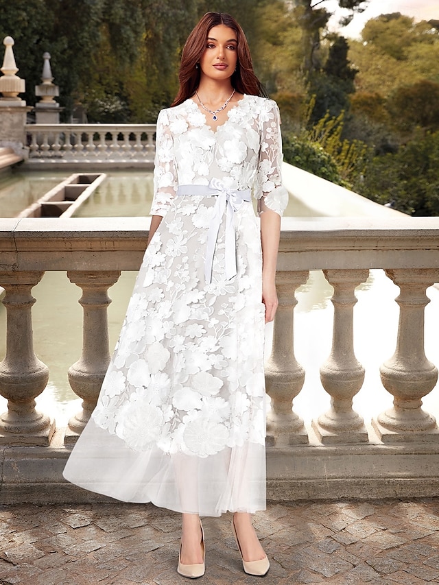  Abiti da Sposa A-Line Collo a V Manica Lunga Con Applicazioni Floreali 3D Cintura in Raso Lunghezza Caviglia Tulle Abiti da Sposa 2025