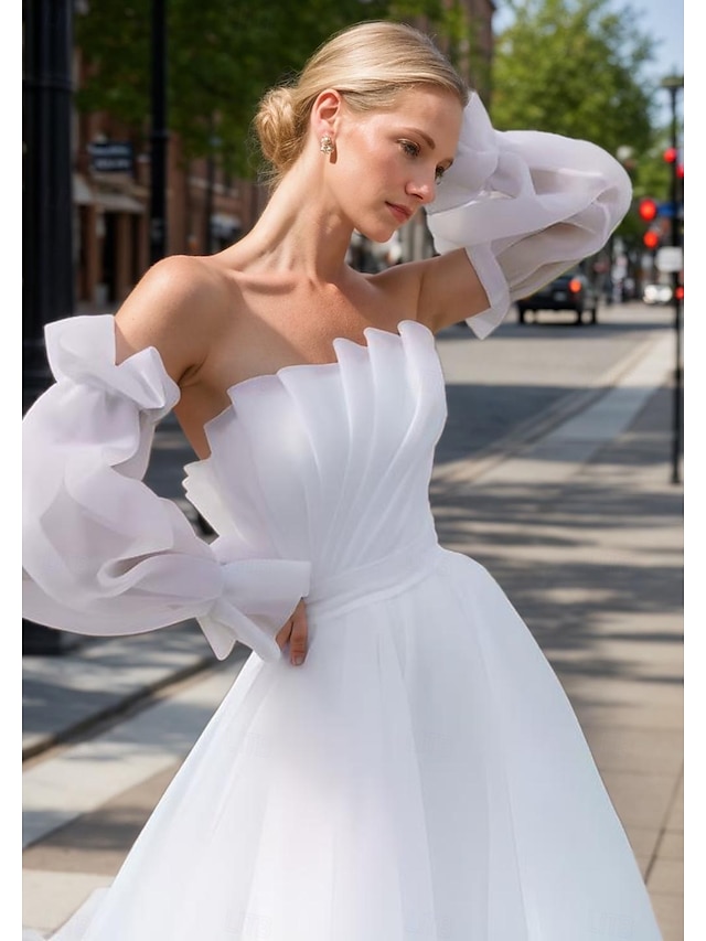  Strandbröllopsklänningar A-Linjeformad Off Shoulder Med Avtagbar Ärmar Golvlängd Organza Bröllopssuits Bröllopsklänningar Med Fållar