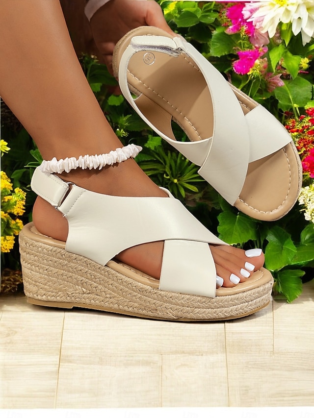 černé espadrilkové sandály na klínku pro ženy – stylový design s křížovým páskem, pohodlná letní obuv, ideální na pláž a běžné výlety