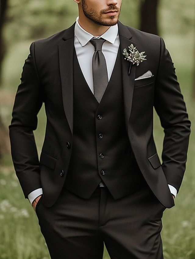 Men's Tailored Fit Single Breasted Two-Buttons Fashionable Solid Coloured Beach Wedding Prom Party Suits
