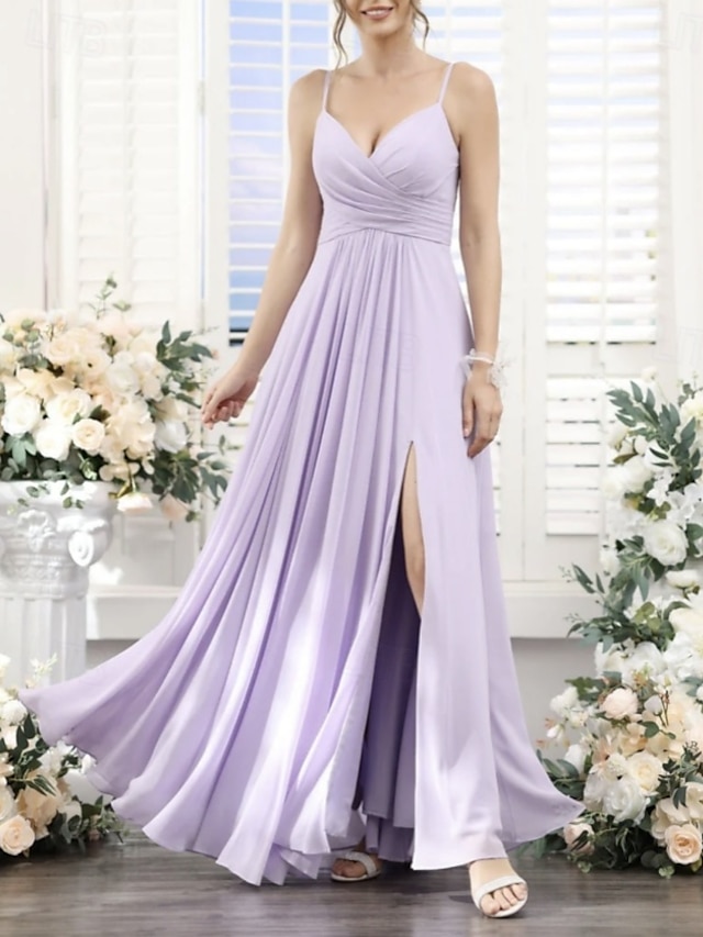  Linha A Vestido de Madrinha Decote V / Com Alças Finas Sem Manga Elegante Longo Chiffon com Pregas / Fenda Frontal / Franzido 2022