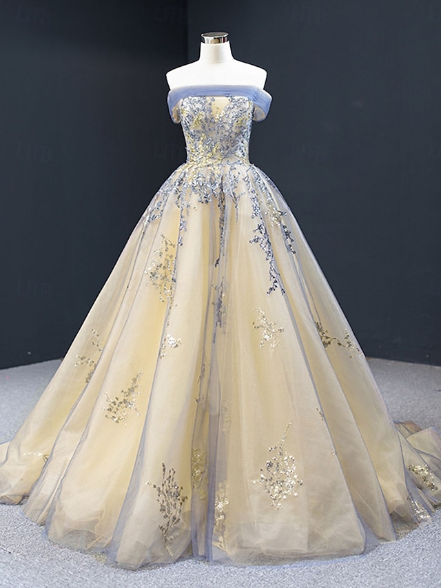  Abiti da sposa Abito da ballo Senza Spalle Senza Maniche Strascico a Terra Raso Abiti da sposa Con Pieghe Applicazioni 2025