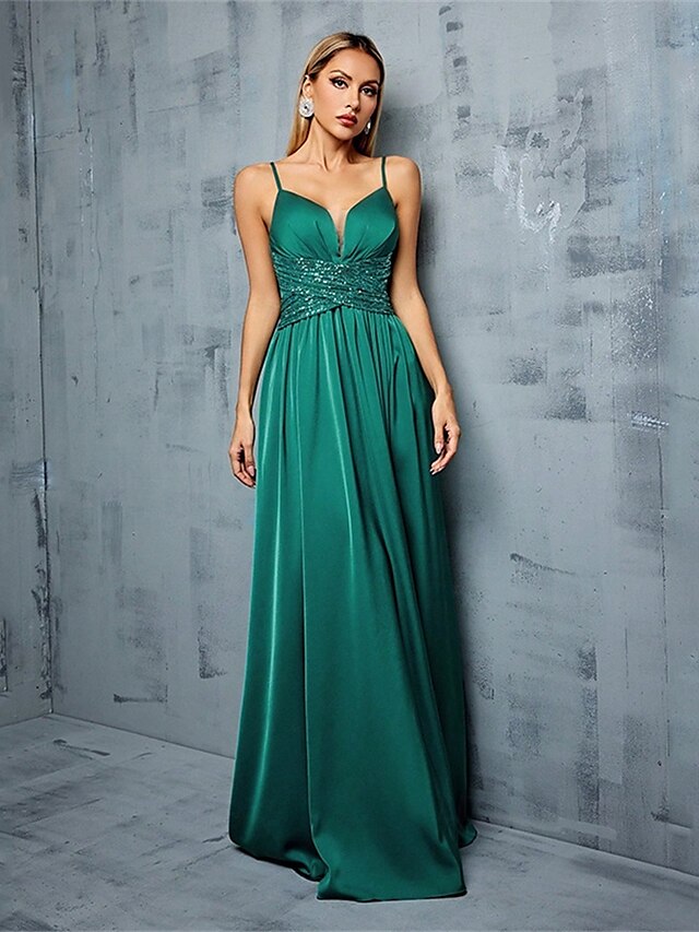  A-linje Quinceanera Kjoler Elegant Kjole Bryllup Bryllupsgjester Gulvlengde Ermeløs Spaghetti Stropper Polyester Uten Rygg med Paljetter