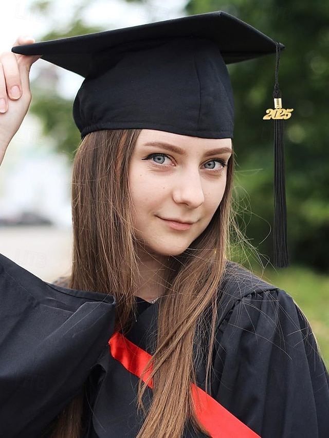  klasse af 2025 afgangshue med kvast og årstal charme – unisex mat finish mortarboard hat til high school og college ceremoni, flere farver