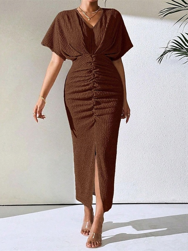  Femmes Robe Midi Robe de Soirée Robe d'été Mode Classique Moderne Extérieur Vacances Fête Coupe régulière Uni Sans manches Col en V Noir Marron Abricot Été
