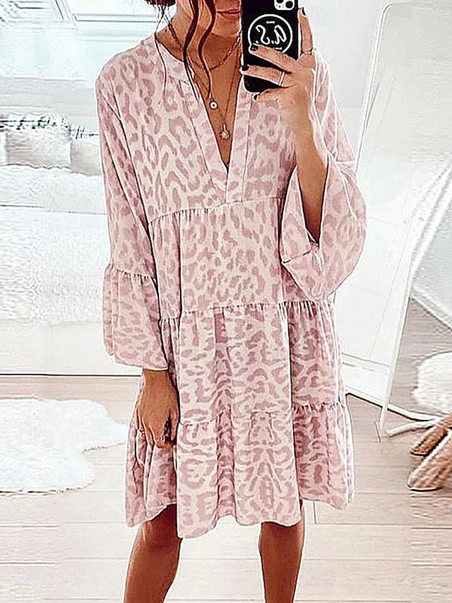  Dam Mini klänning Volangkjol Ledigt Utomhus Utekväll Lös passning Grafisk Leopard 3/4 ärm V-hals Svart Vit Rodnande Rosa Blå Sommar
