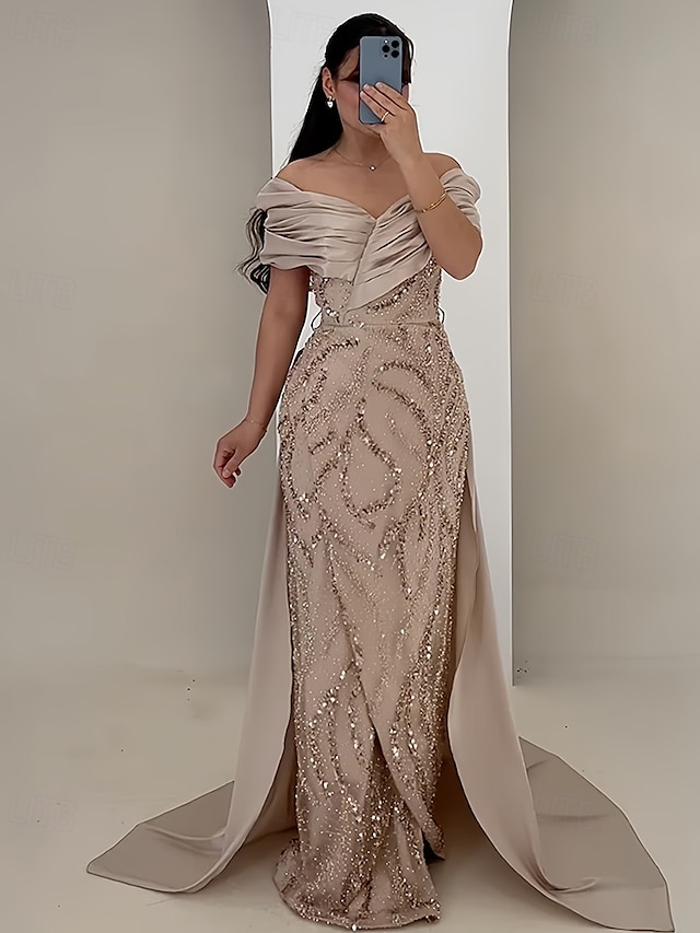  A-Linien Abendgarderobe Elegantes Kleid Formelles Hochzeitsbodenlanges Kurzarm Off-Shoulder Satin mit Glitzer Raffung Kristalle