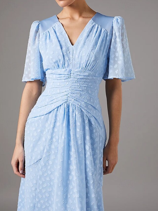  Vestido de mãe da noiva em linha A com bolinhas queimadas azul-celeste, elegante e simples, para convidada de casamento, decote em V, comprimento até o chão, renda de chiffon, manga curta com franzido
