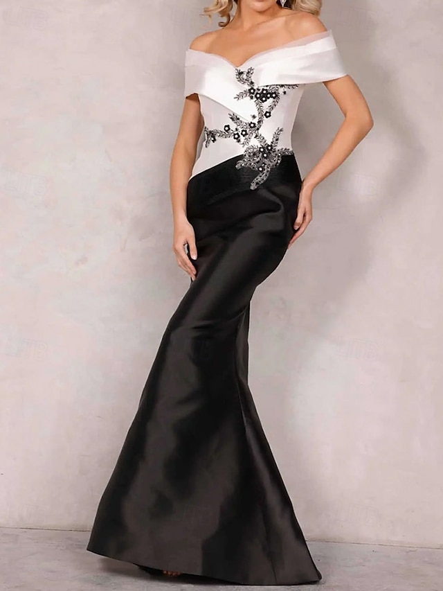  Meerjungfrau  Trompete Abendkleid Elegantes Kleid Formelle Hochzeit Bodenlang Ärmellos Offene Schulter Satin mit Perlen