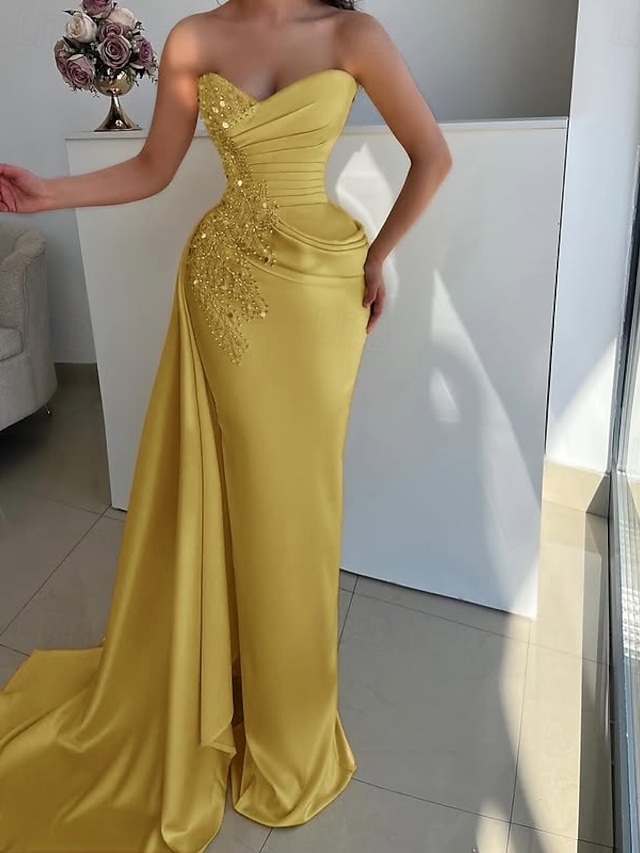  Harang fazon Estélyi ruhák Elegáns Ruha Előírásos Esküvő Földig érő Ujjatlan Pánt nélküli Pezsgős menyasszony anyja ruha Szatén val vel Strasszkő Csillogás Ráncolt 2025