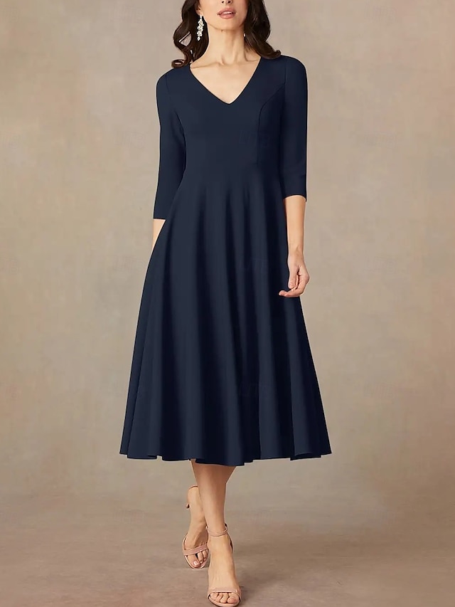  A-Line Mor til Bruden Kjole Bryllupsgjest Elegant Minimalistisk V Utringning Te Lengde Italia Sateng 3/4 Lengde Erme med Drapering