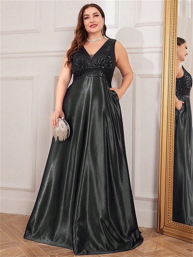  Abiti A-Line Taglie Forti Elegante Abito Curvy Formale Matrimonio Lunghezza P_avimento Senza Maniche Scollo a V Satin Scollo a V con Pieghe