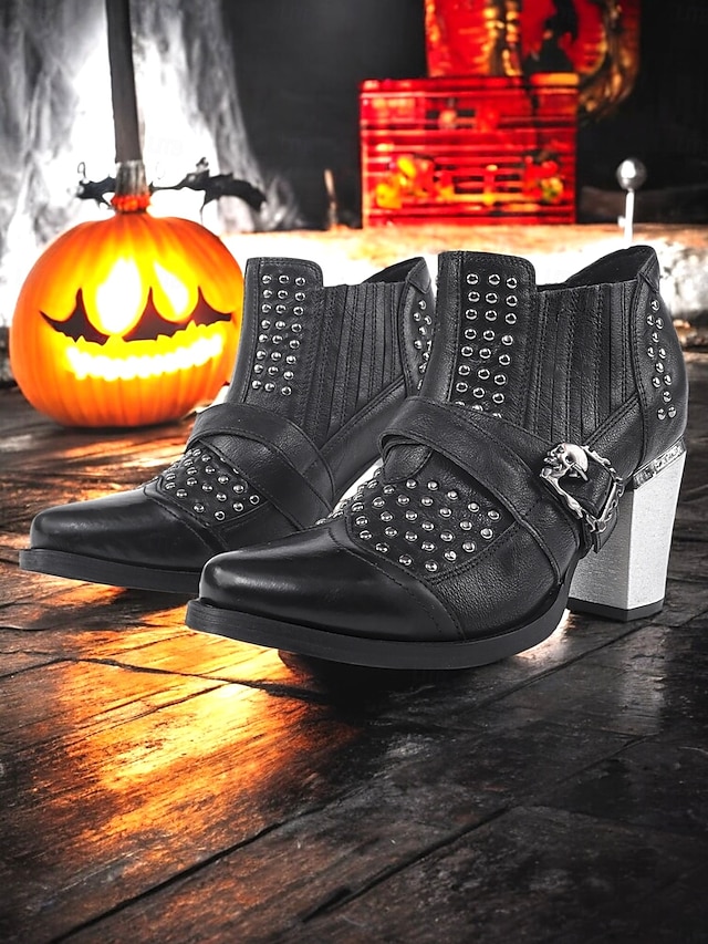  női 1980-as évekbeli fekete gótikus bokacsizma koponyacsattal és szegecsekkel, vastag sarkú punk bokacsizma halloweeni buliba és esti kiruccanásokra