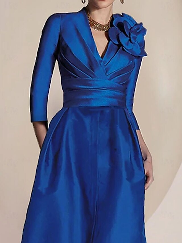 Elegant Mermaid Boat-Neck 3/4-Sleeve V-Back Floor-Length Mother of the Bride Dresses main image 1