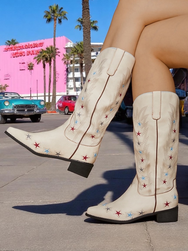  Dámské krémové kovbojské boty ve westernovém stylu s barevnou výšivkou hvězd – retro rodeo boty do půli lýtek na country koncerty, festivaly a american outfity
