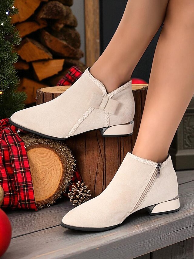  Bottines rouges en simili-suède pour femme – bottines à talon bas avec nœud latéral pour les tenues d'hiver, les fêtes de Noël et les achats décontractés
