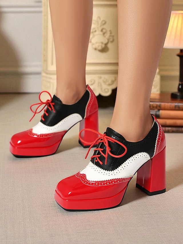  Scarpe col tacco con plateau colorblock da donna in stile Oxford – scarpe brogue stringate in vernice retrò per look e costumi particolari