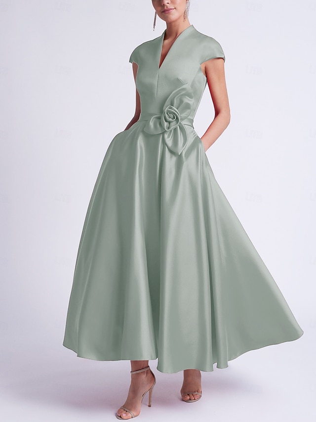 A-Line/Princess Sweetheart Sleeveless Tea Length Cocktail Dresses with Ruched main image 1