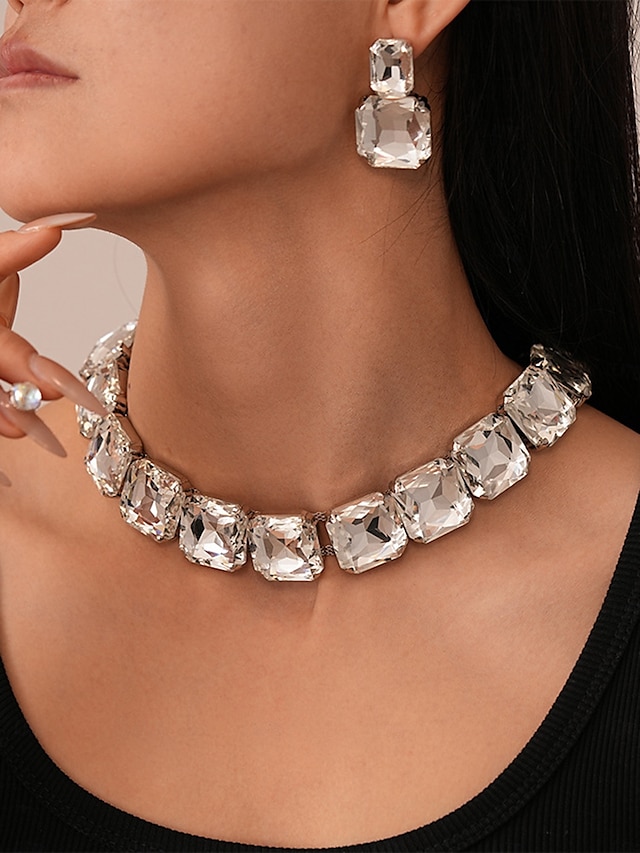  Conjunto de joyas de cristal dorado para mujer: collar gargantilla de diamantes de imitación gruesos y pendientes colgantes para un look glamoroso de fiesta y de noche.