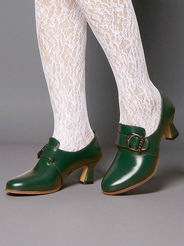  Retro brune damesko med imitert skinn – pumps inspirert av 1930-tallet for elegant kontorantrekk og antrekk i vintagestil