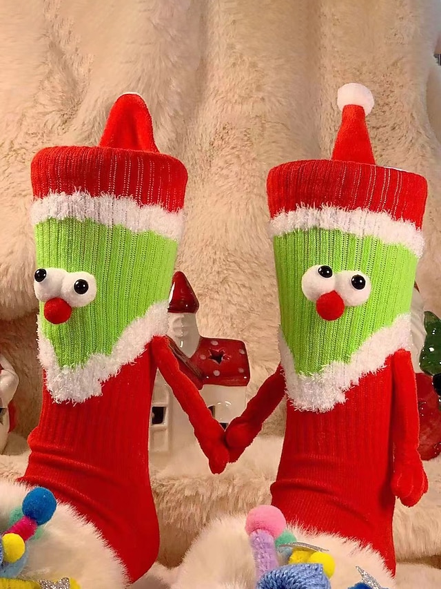  Calcetines navideños divertidos de dibujos animados para mujer: cómodos calcetines cálidos de invierno estilo Papá Noel en rojo y verde para fiestas y regalos navideños.
