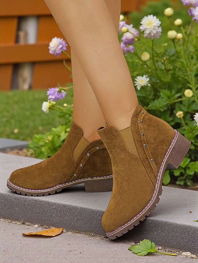 Botines Chelsea de tacón grueso para mujer: botines de punta redonda con detalle de tachuelas para la moda de otoño, visitas a granjas y paseos al aire libre.