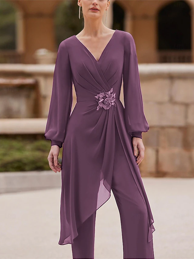 Sheath Mother of the Bride Formal Wedding Guest Elegant Vintage V Neck Floor Length Chiffon Short Sleeve with Pleats Ruched Flower 5