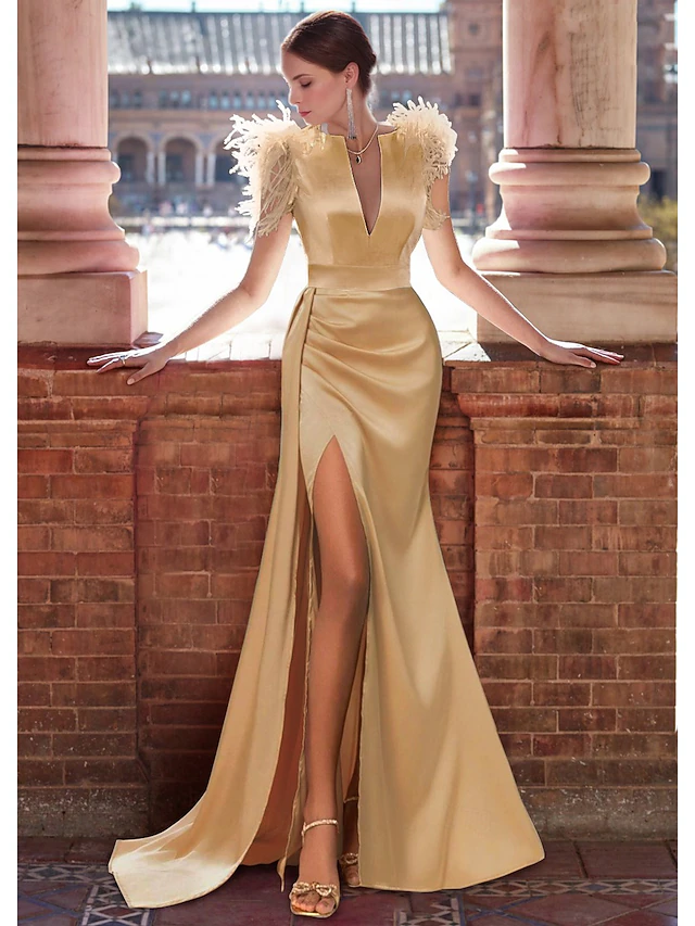 Mermaid Evening Gown Elegant Dress Formal Sweep / Brush Train Sleeveless V NeckDress Satin with Feather4