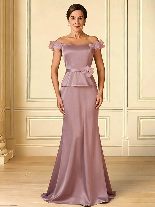A-Line Mother of the Bride Dress Elegant Off Shoulder Court Train Satin Cap Sleeve with Flower4