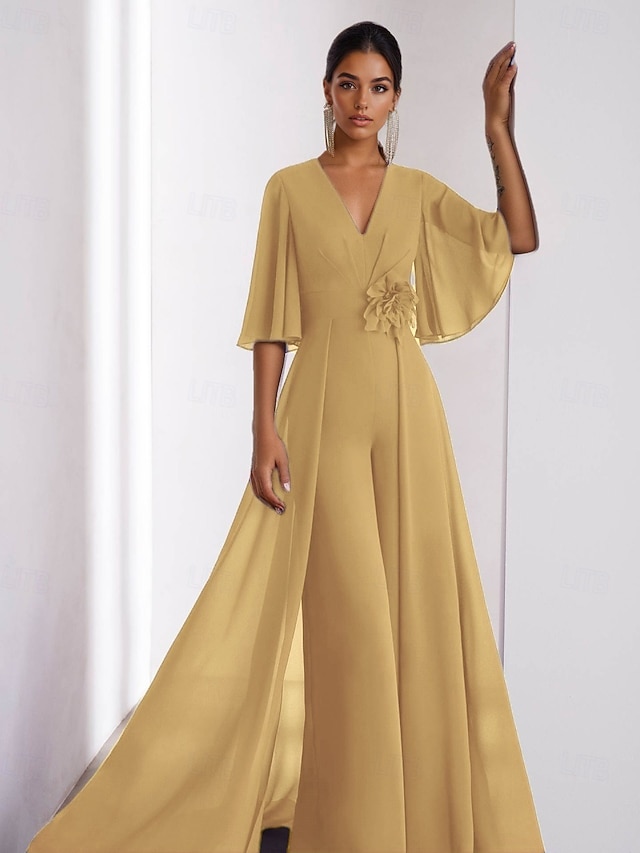  Overal pro matku nevěsty Šaty pro svatební hosty Elegantní vintage V výstřih podlahové délky chiffon s krátkým rukávem s nařasenými volánky