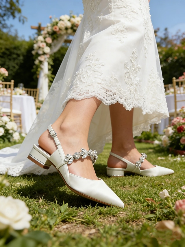  eleganti ballerine da sposa per matrimoni in giardino e in municipio, scarpe da sposa bianche a punta con cinturino in cristallo
