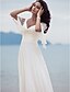 olcso Esküvői kínálat-A-vonalú Esküvői ruhák V-alakú Udvariuszály Sifon Virágos csipke Háromnegyedes Vintage-inspirált val vel Csipke 2022 / Tengerpart / Különleges helyszín